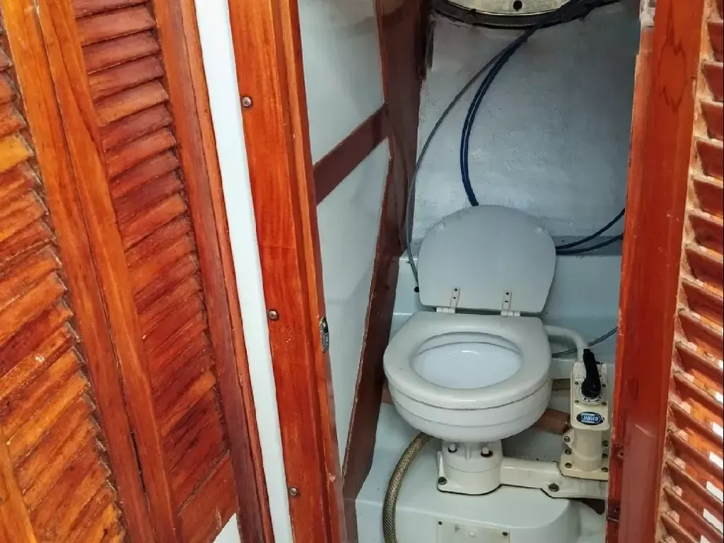 Bertram 28 | Alix Maria