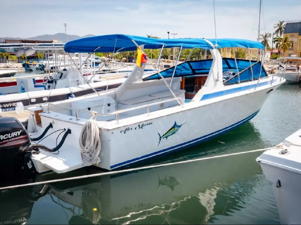 Bertram 28 | Alix Maria