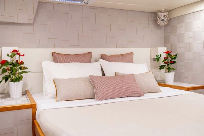 Lagoon 560 S2 | King of Diamonds