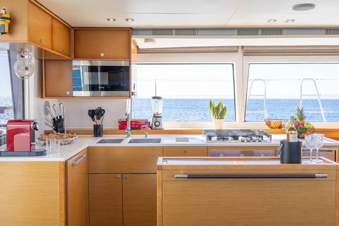 Lagoon 560 S2 | King of Diamonds