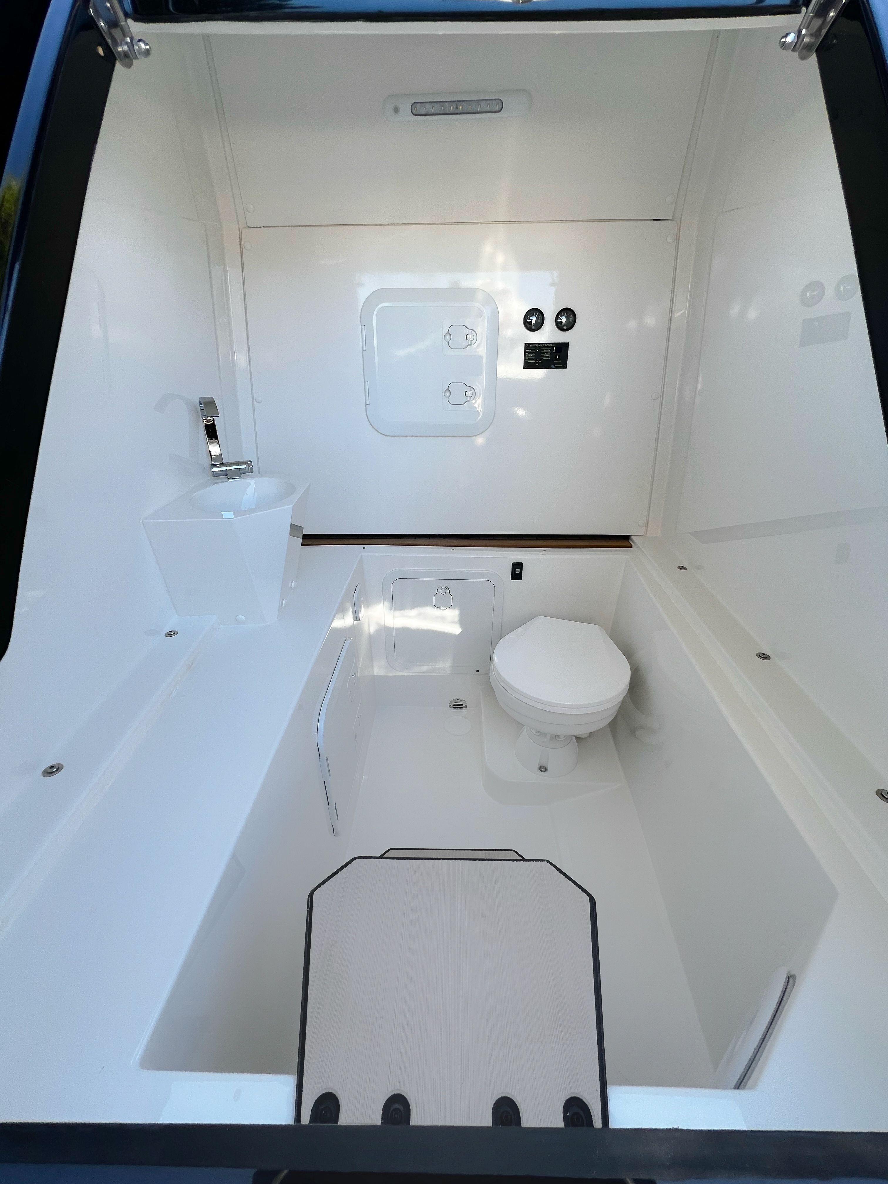 Seafighter Shadow 39 | Sea Wolf