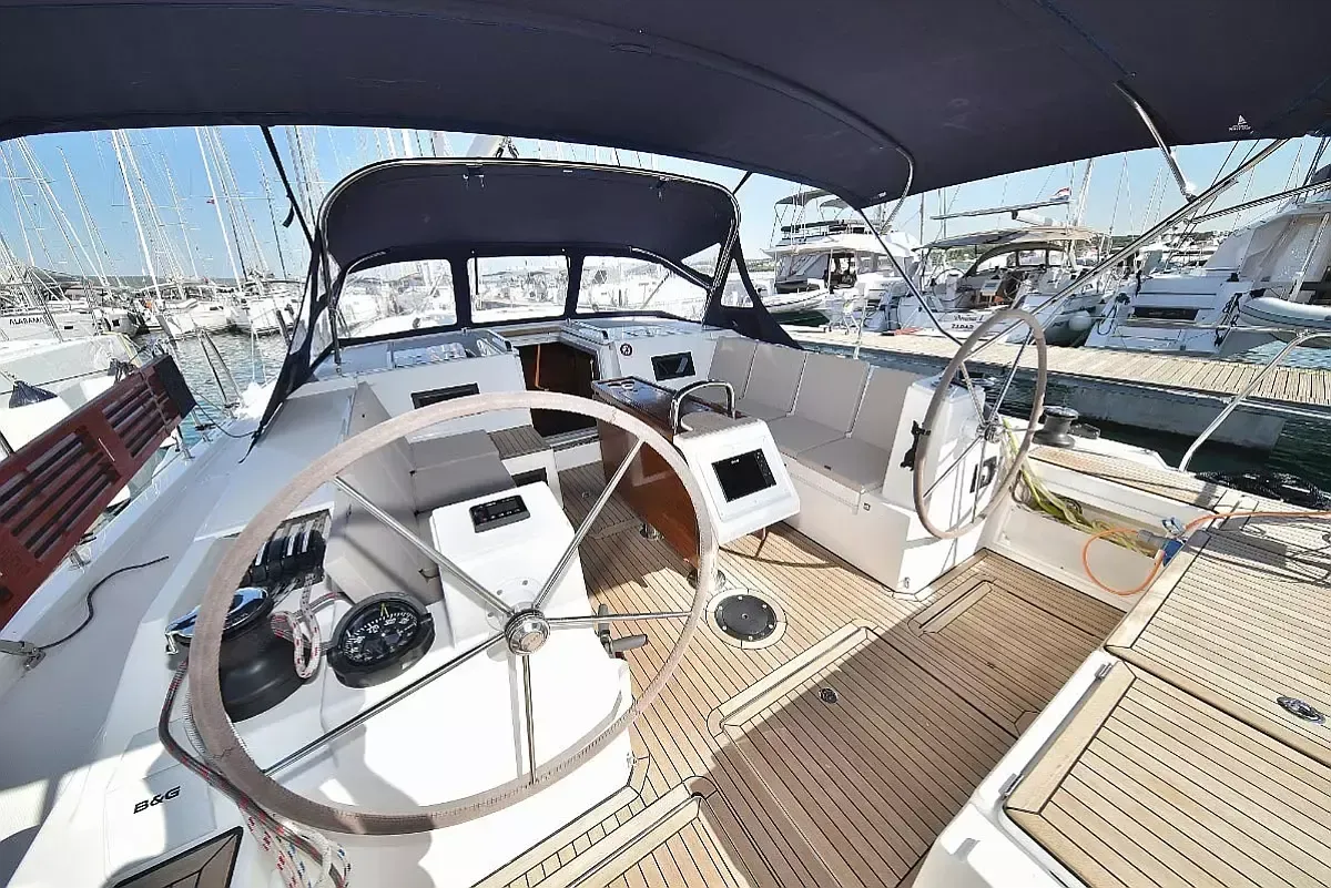 Bavaria Cruiser 45 | Nadine