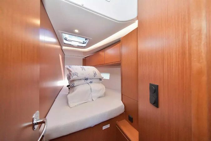 Bavaria Cruiser 45 | Nadine