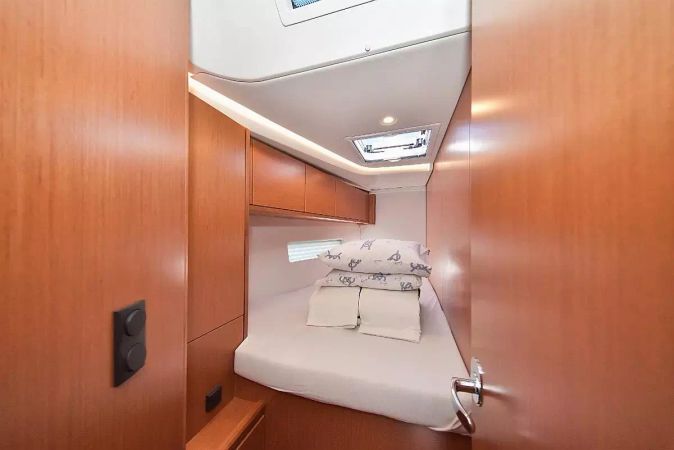 Bavaria Cruiser 45 | Nadine