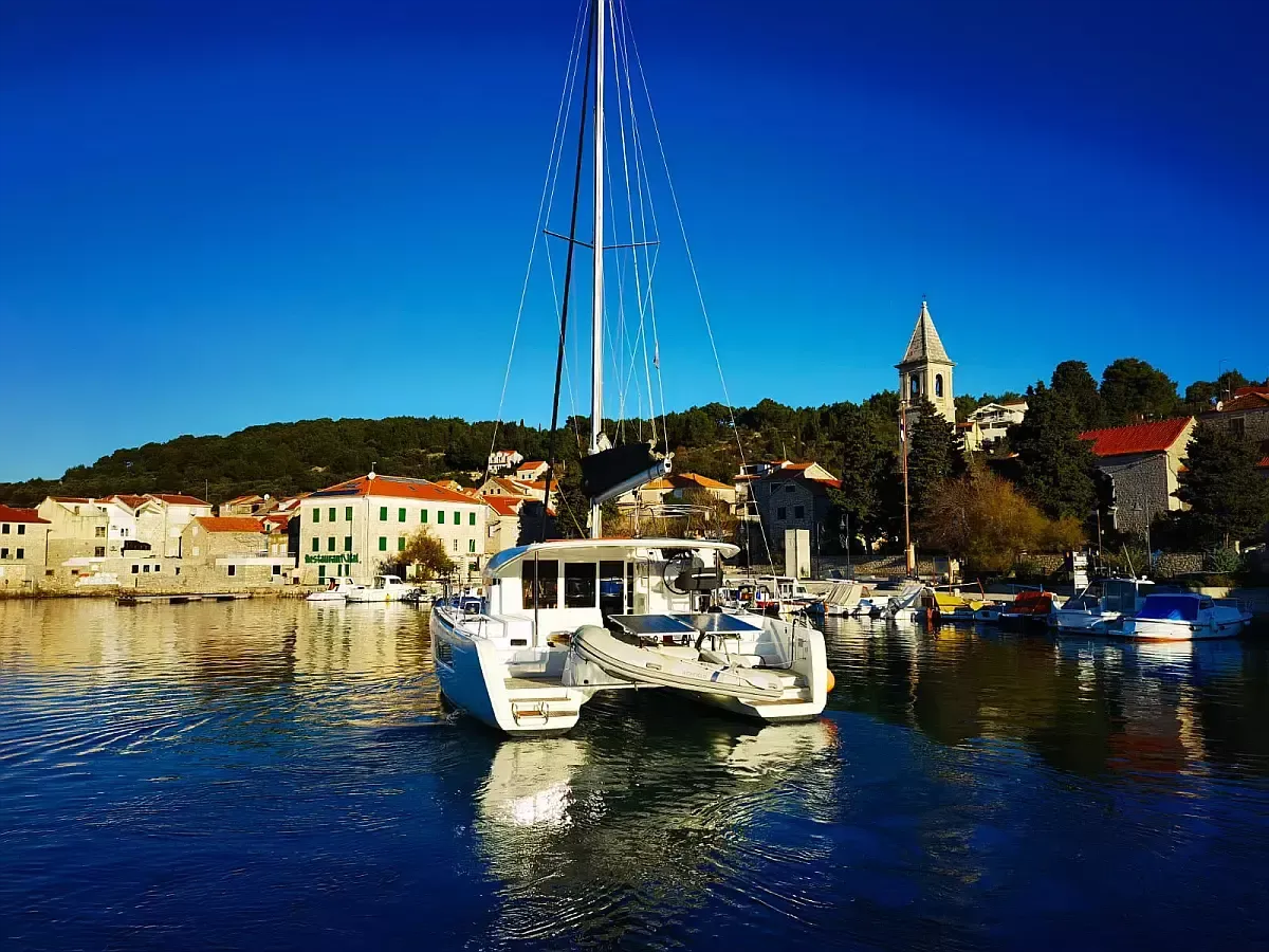 Lagoon 40 | Alexandria