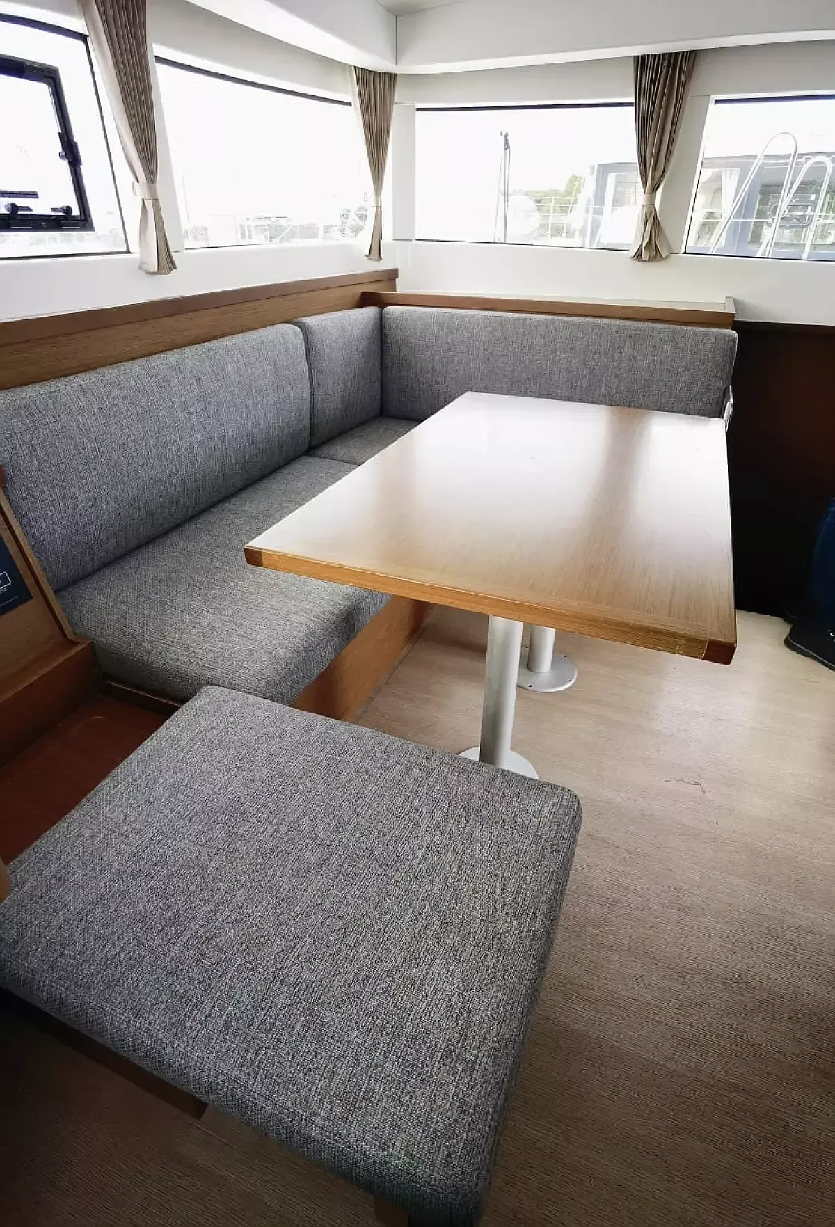 Lagoon 40 | Alexandria