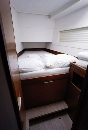 Lagoon 40 | Alexandria