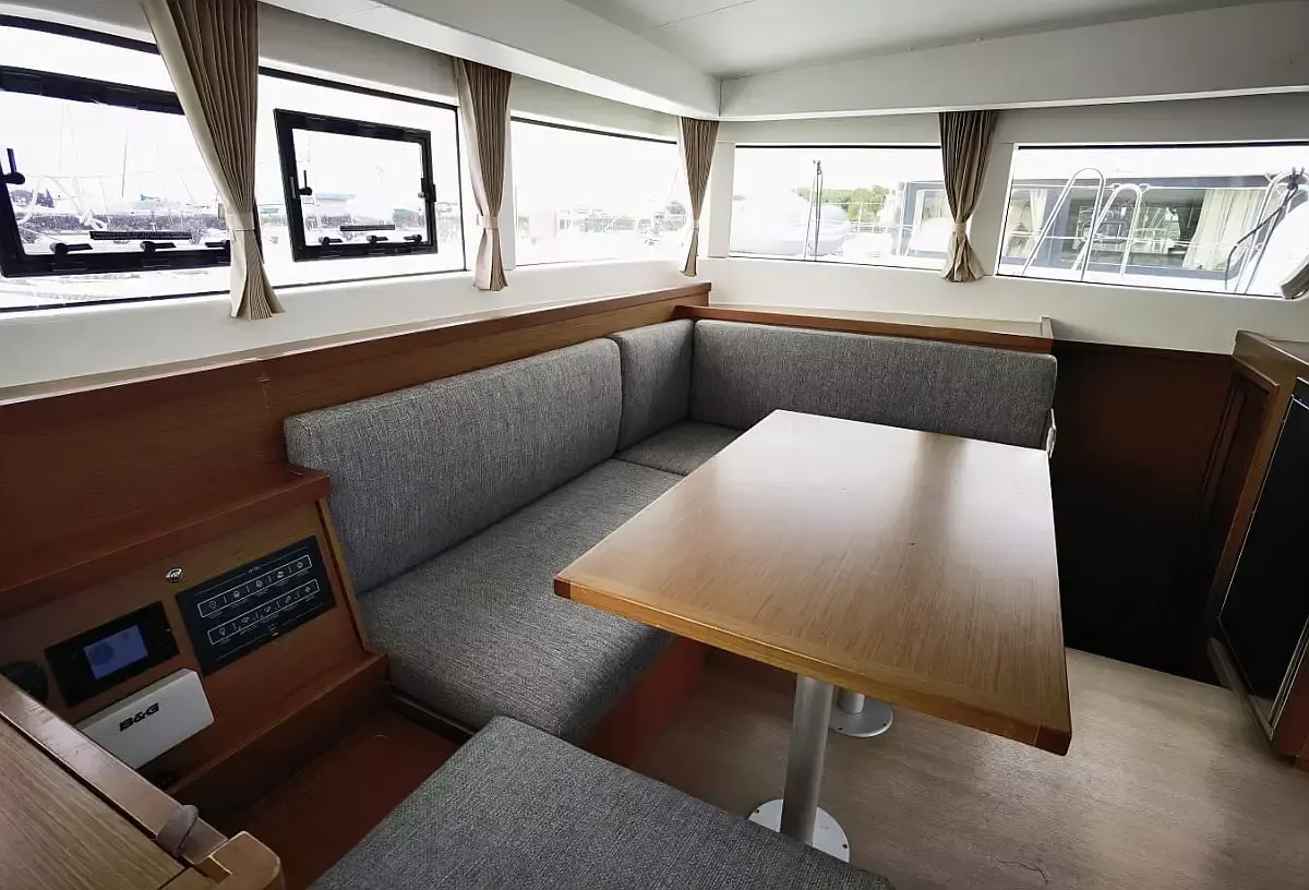 Lagoon 40 | Alexandria