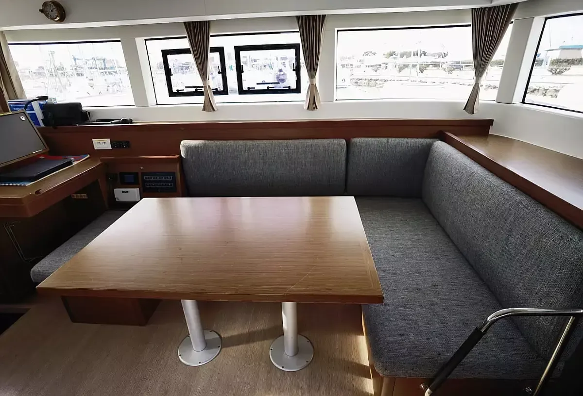 Lagoon 40 | Alexandria