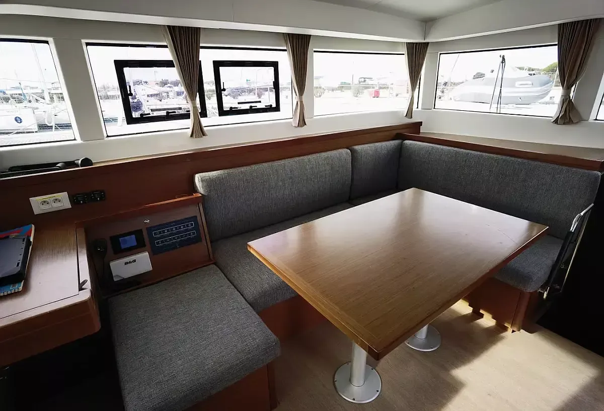 Lagoon 40 | Alexandria