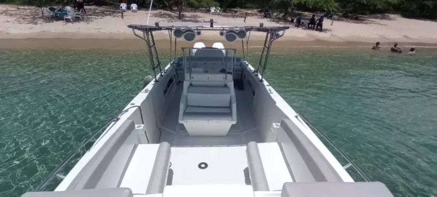 Intrepid 38 | Tequila 1010