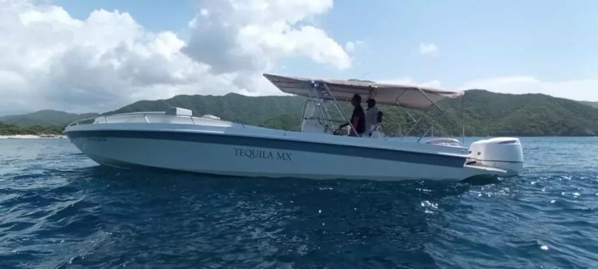 Intrepid 38 | Tequila 1010