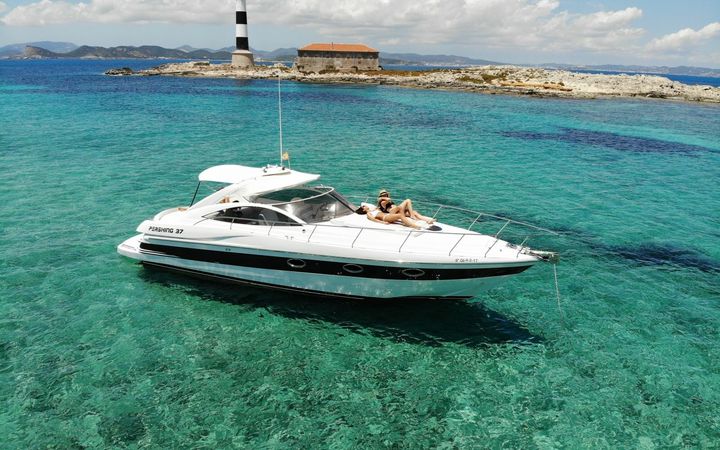 Pershing 37 | Tanit
