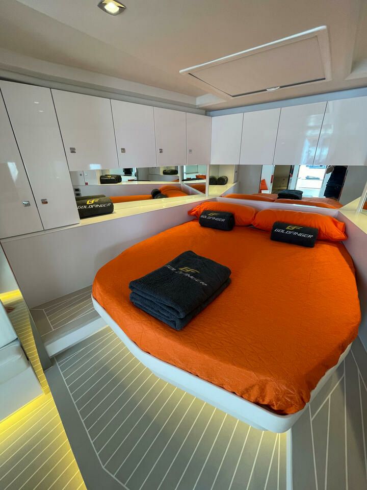 Van Dutch 55 | Goldfinger