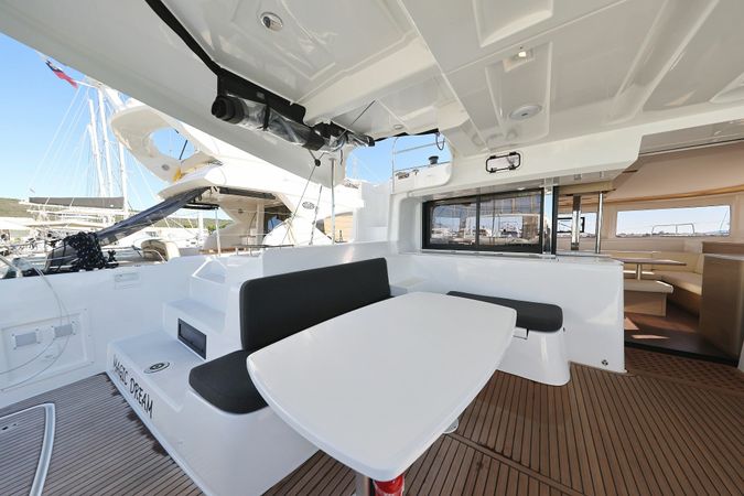 Lagoon 46 | Magic Dream