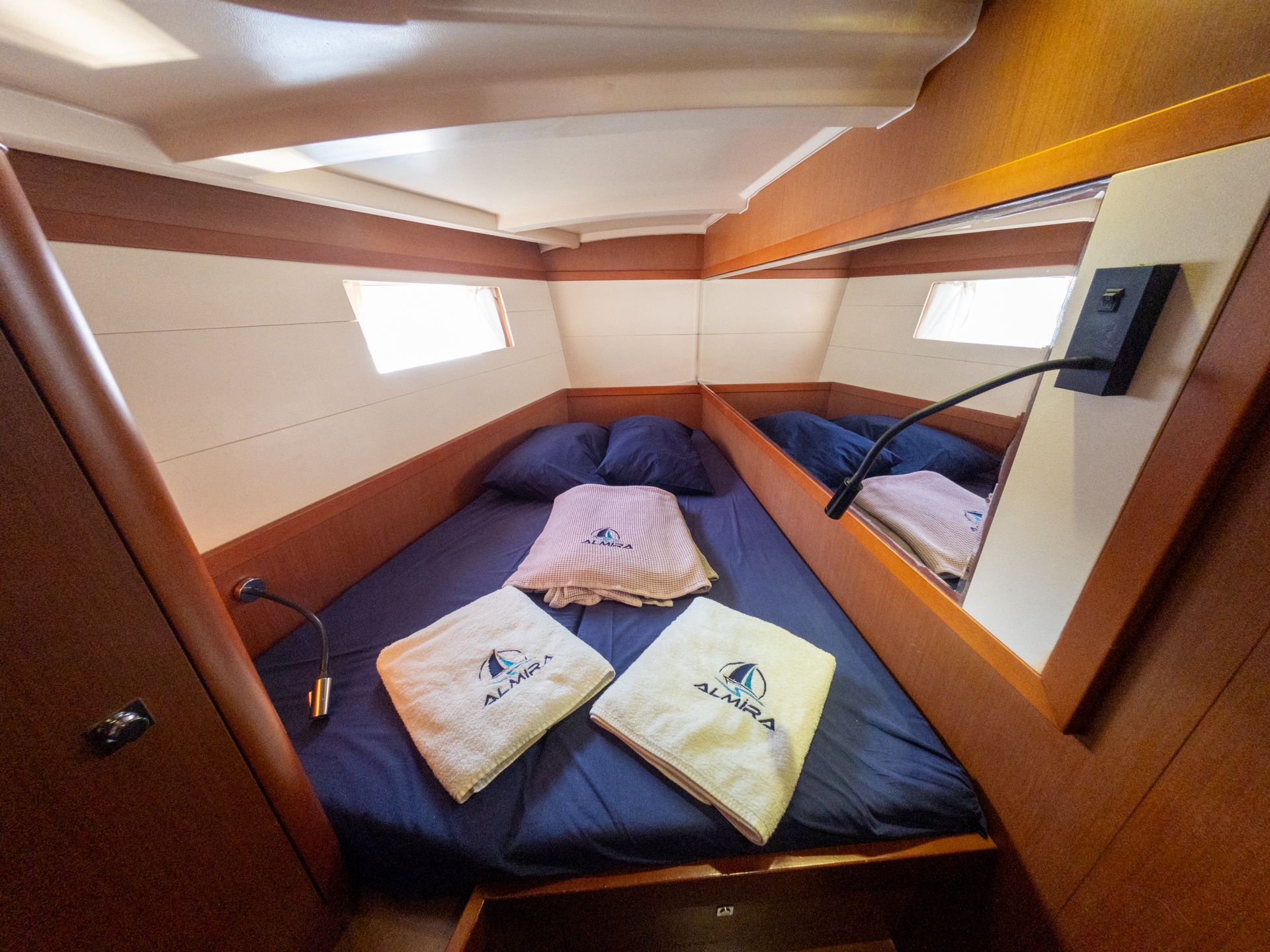 Beneteau Oceanis 48 | Athena