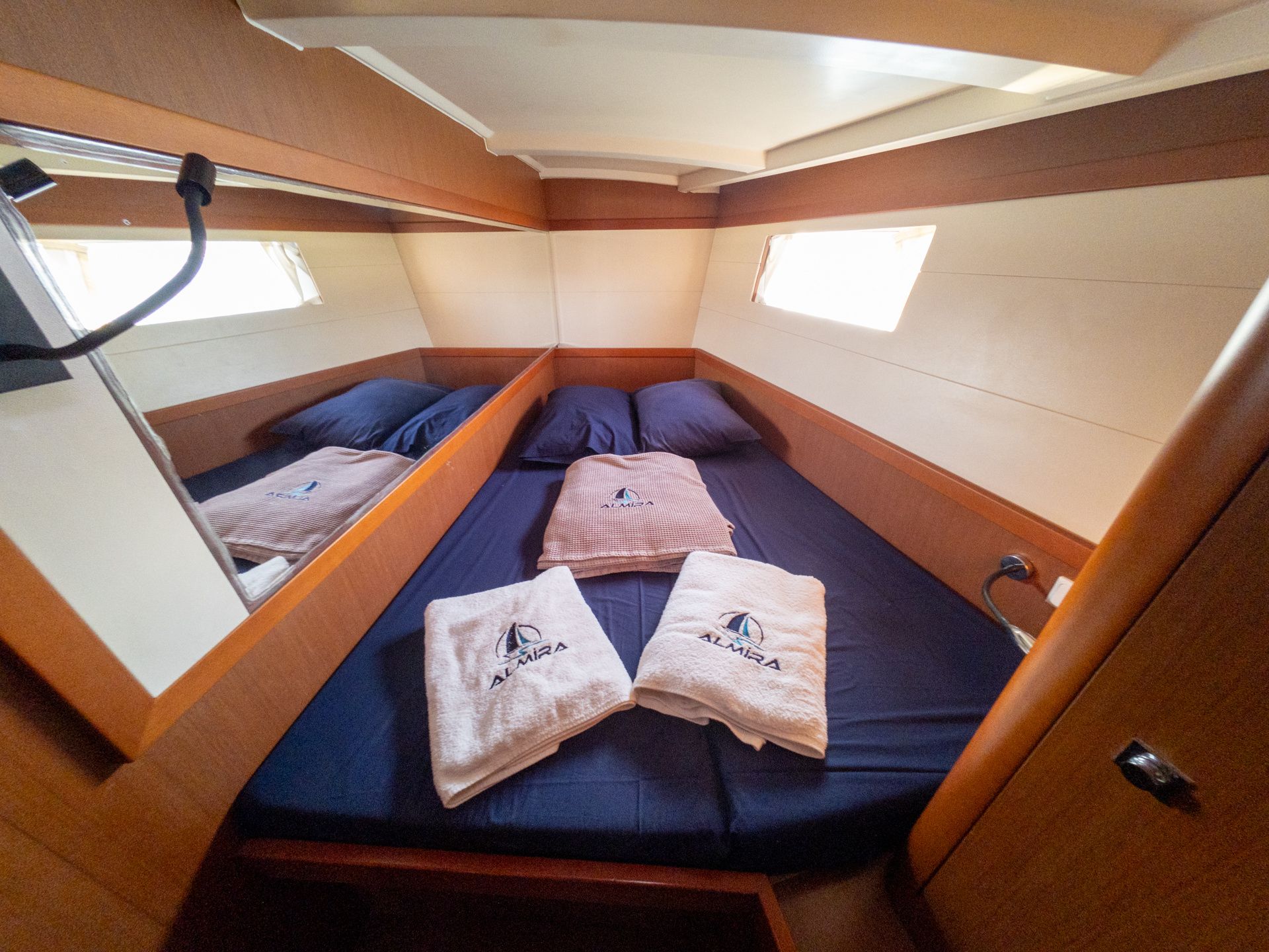 Beneteau Oceanis 48 | Athena