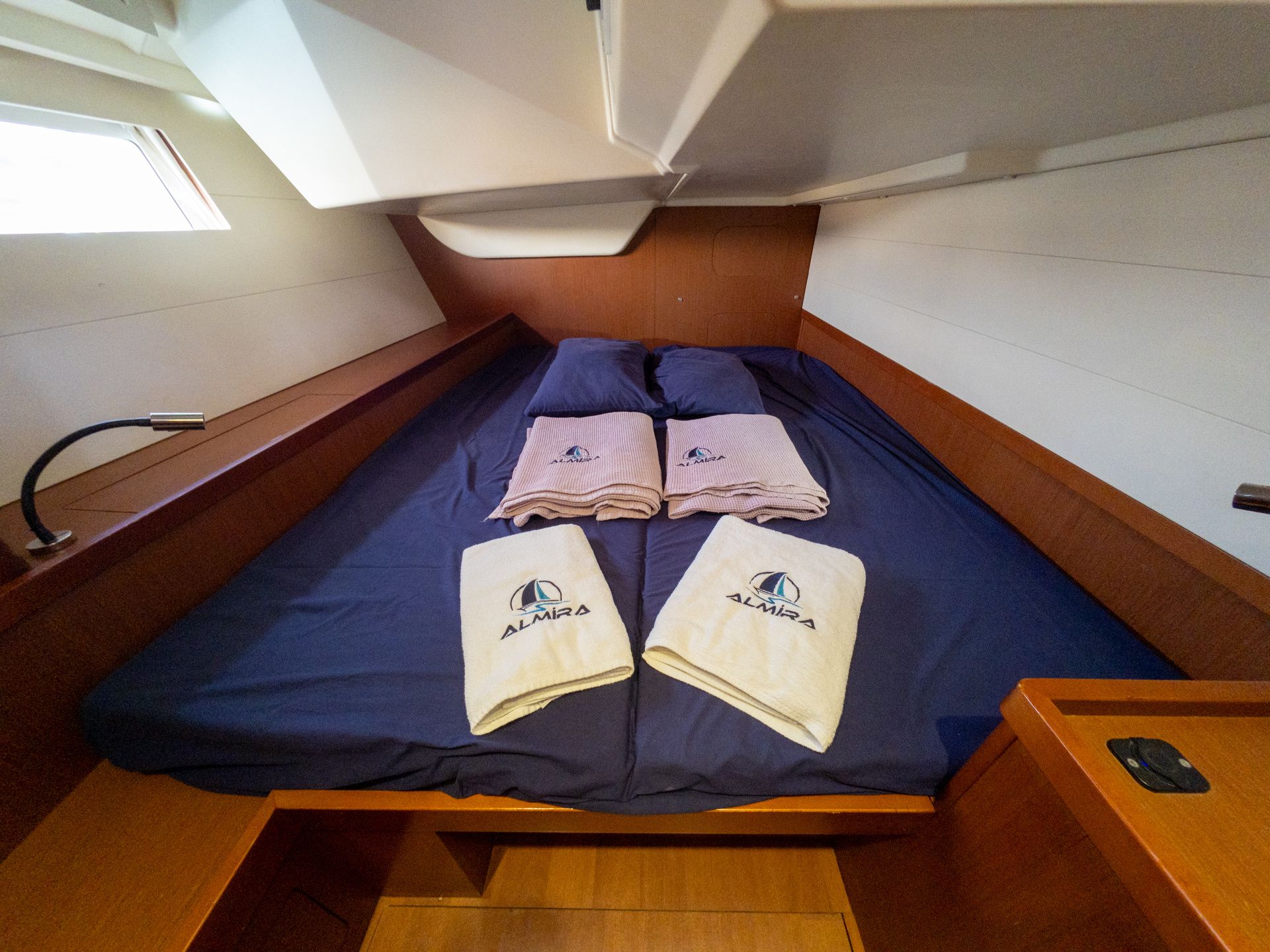 Beneteau Oceanis 48 | Athena