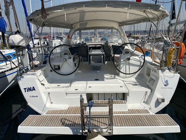 Beneteau Oceanis 41 | Tina