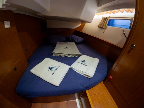 Beneteau Oceanis 41 | Tina