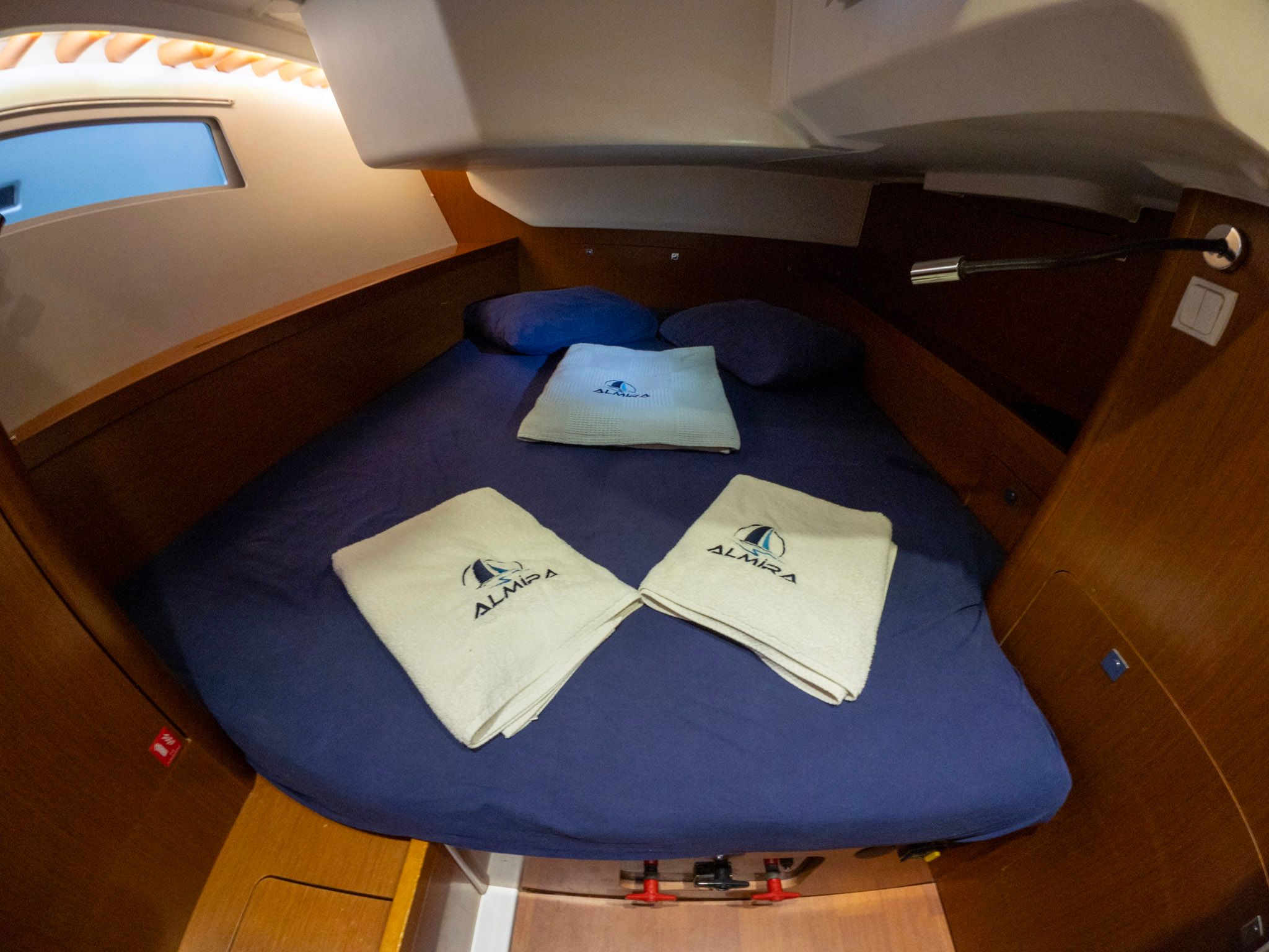 Beneteau Oceanis 41 | Tina