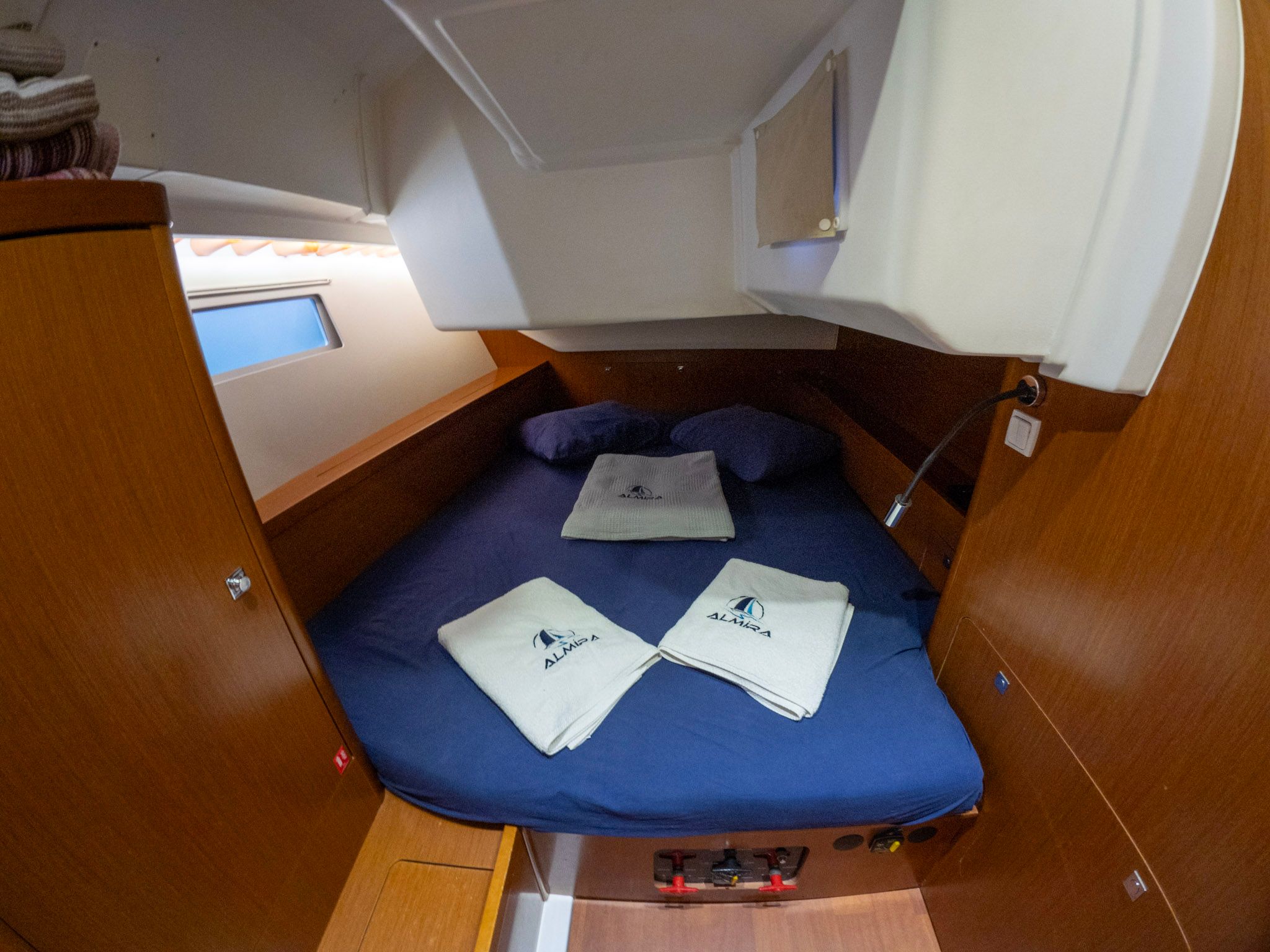 Beneteau Oceanis 41 | Tina
