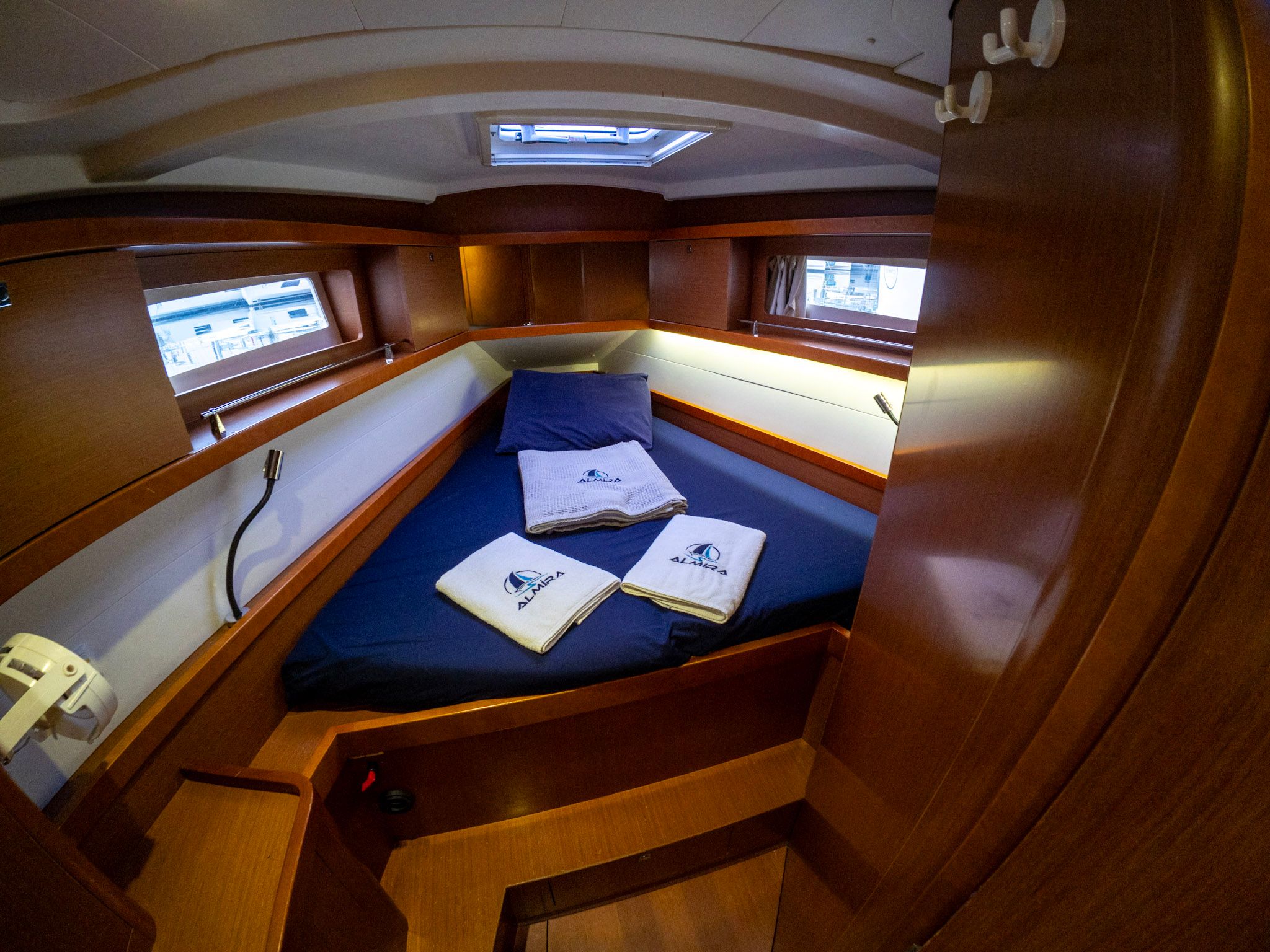 Beneteau Oceanis 41 | Tina