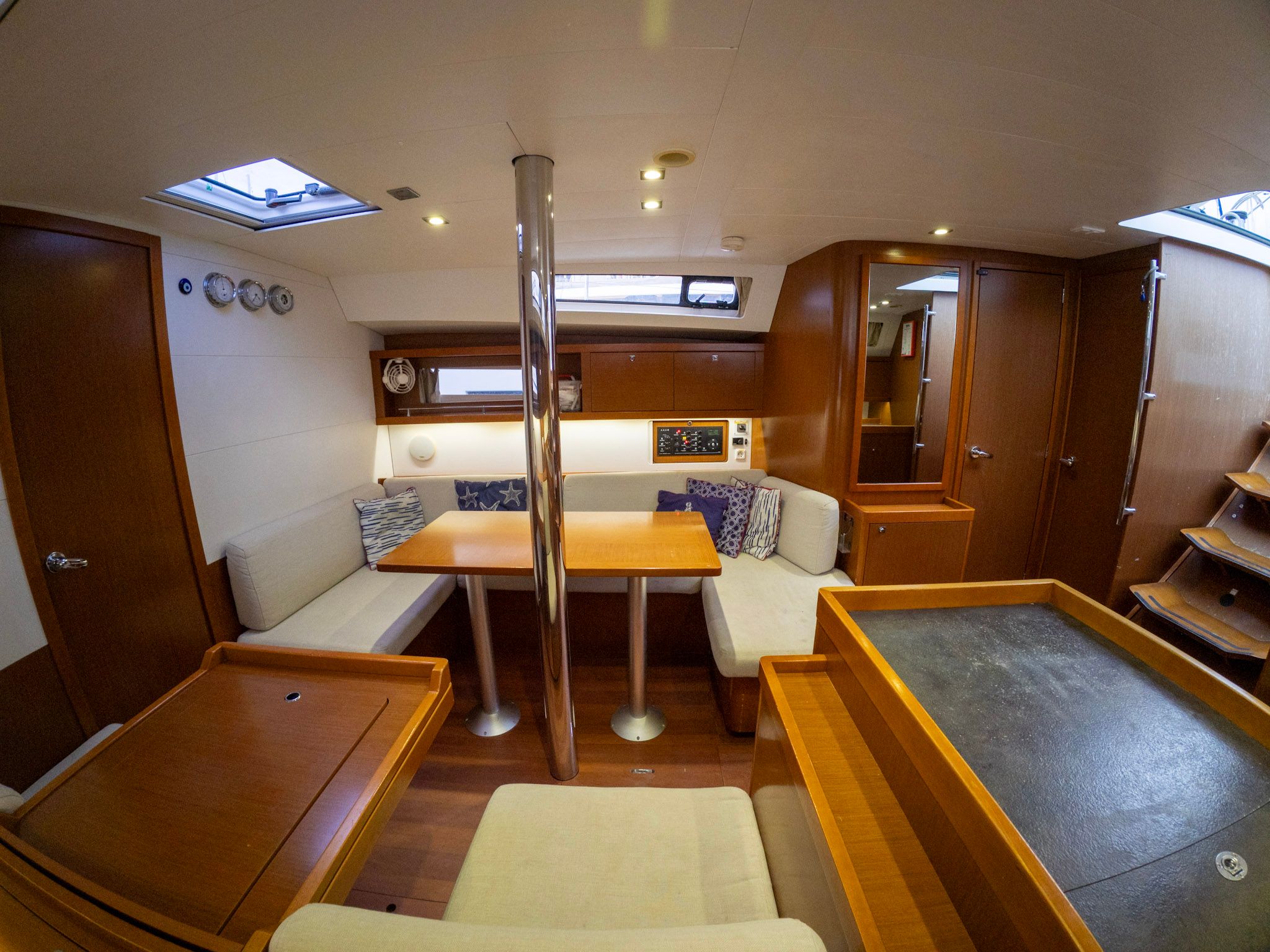 Beneteau Oceanis 41 | Tina
