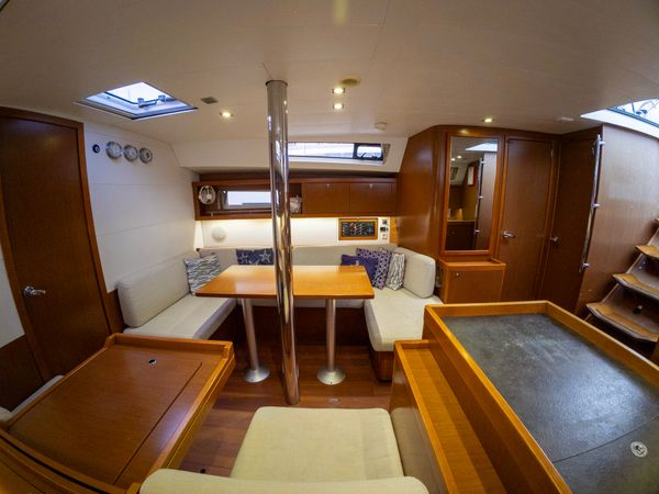 Beneteau Oceanis 41 | Tina