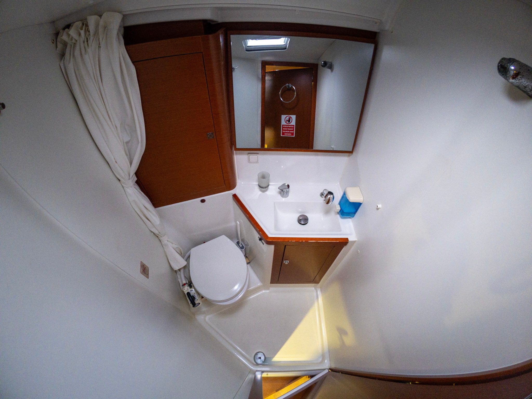 Beneteau Oceanis 41 | Tina
