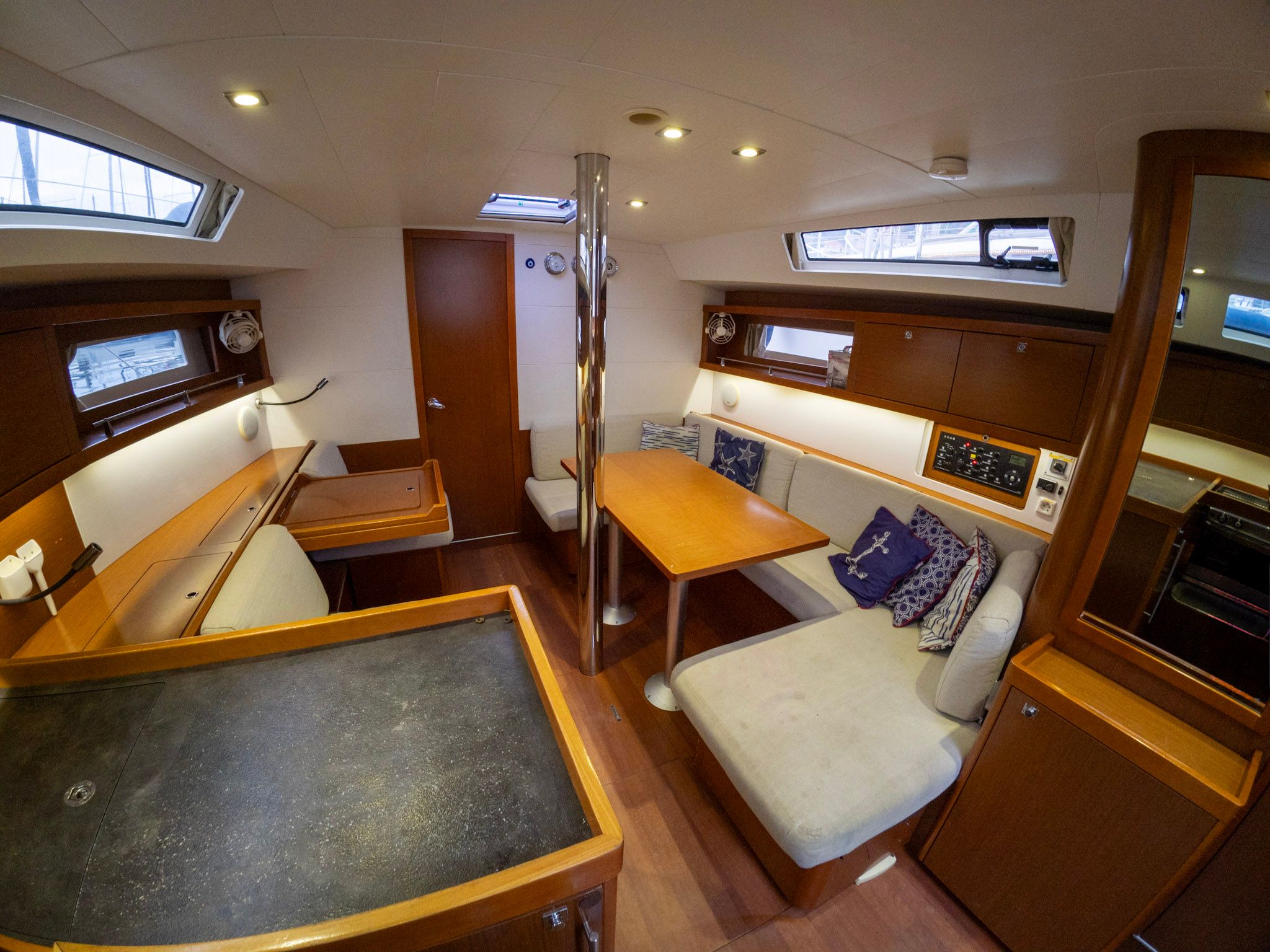 Beneteau Oceanis 41 | Tina
