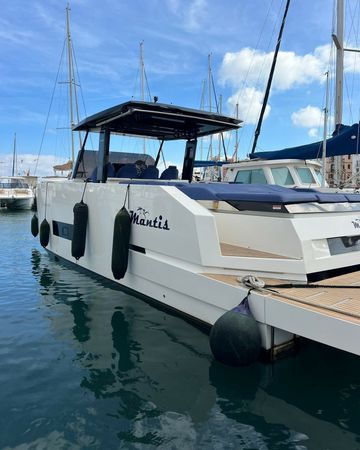 De Antonio D42 Open | Mantis