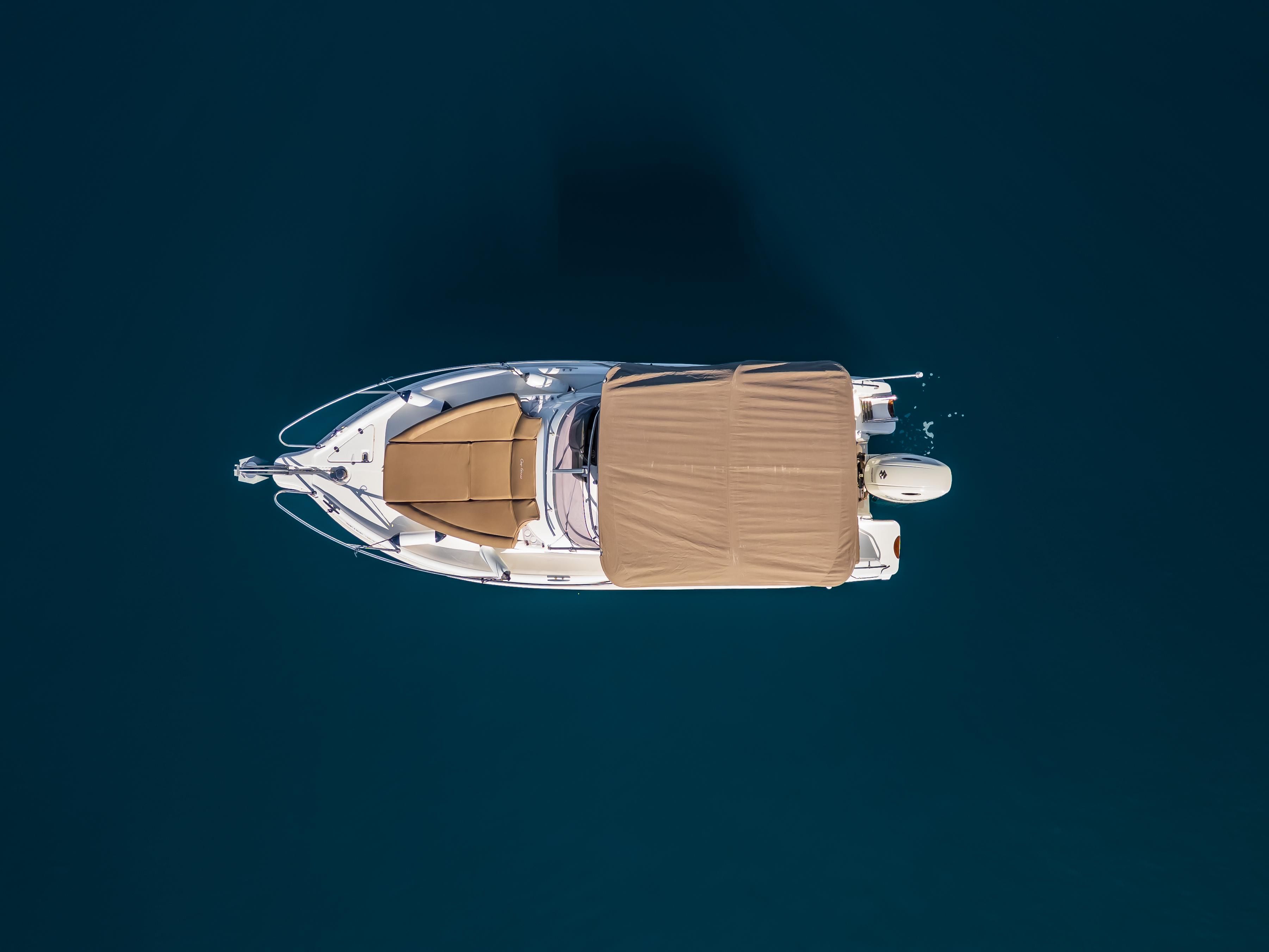 B2 Marine Cap Ferret 752 Cruiser | August