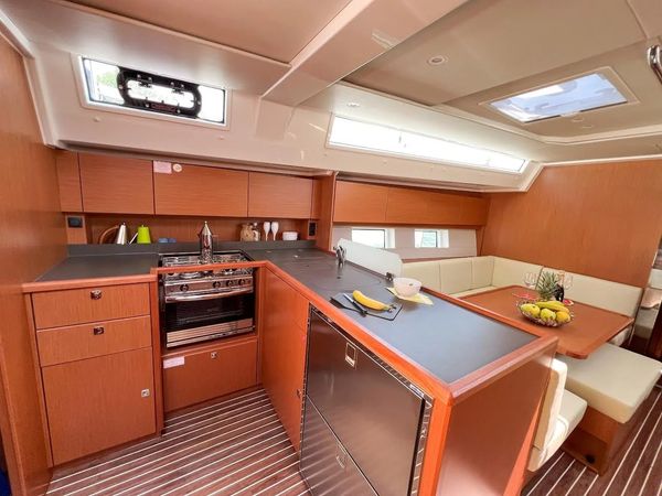 Bavaria C45 | Insolence