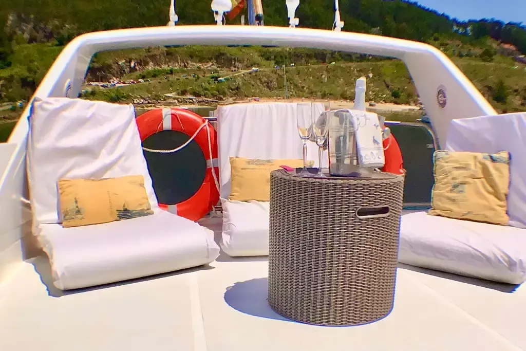 Gallart 12 | Aika Uno