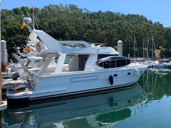 Gallart 12 | Aika Uno