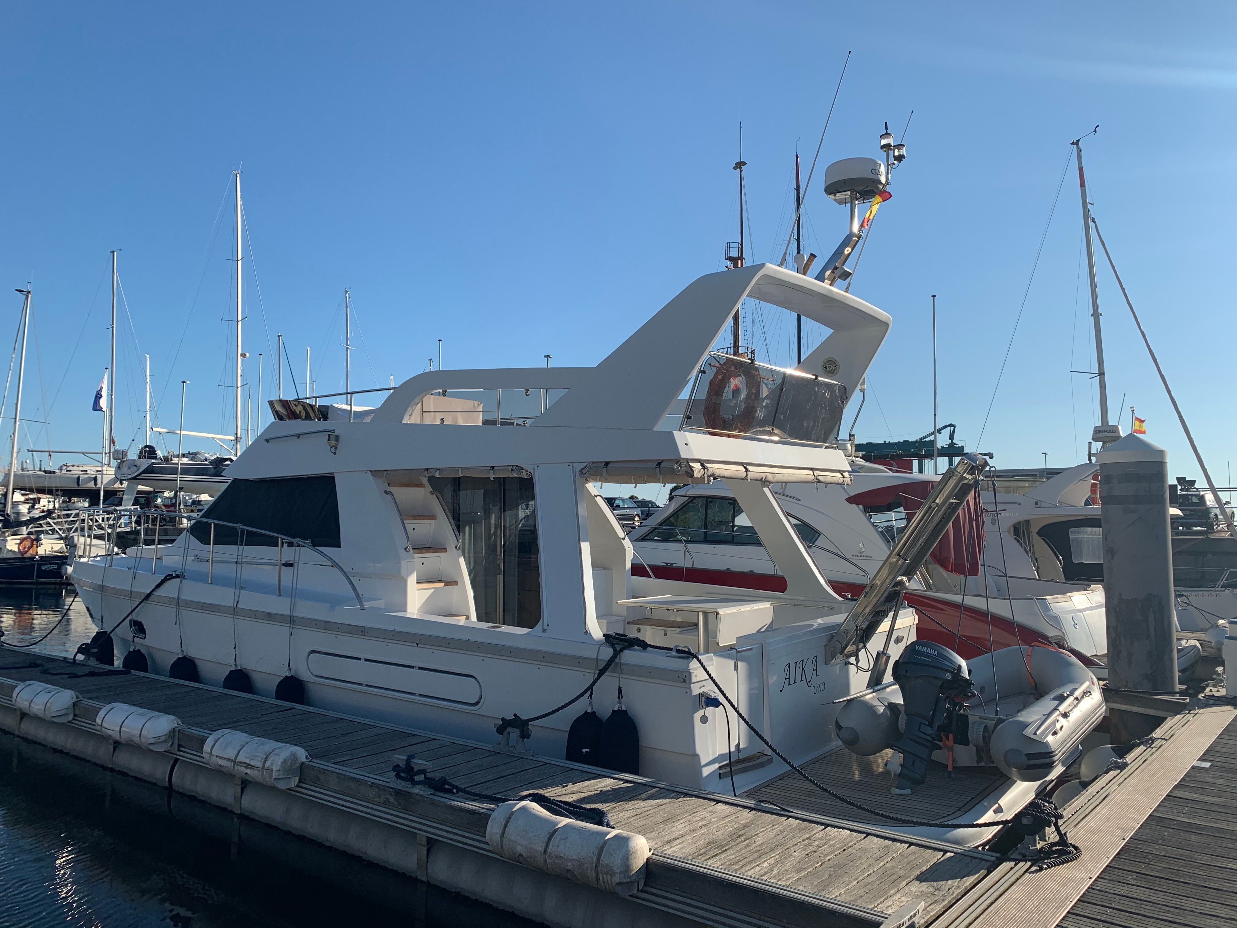 Gallart 12 | Aika Uno