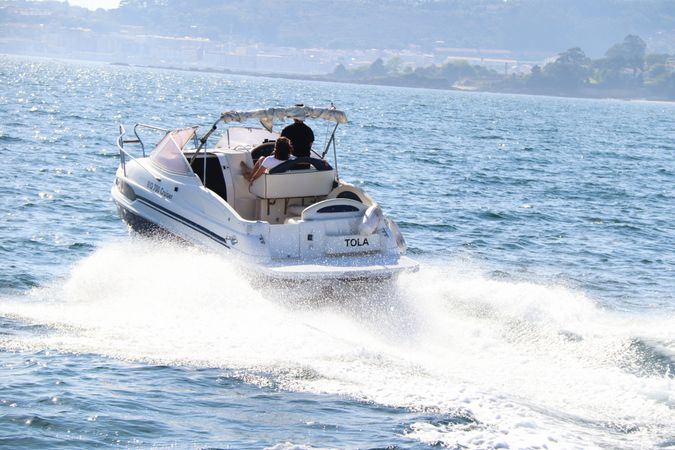 Chaparral Rio 700 | Tola