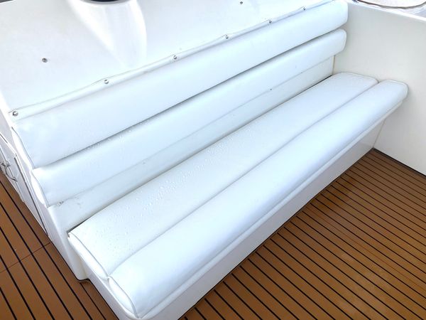 Hatteras Convertible 50 | Tipejyas