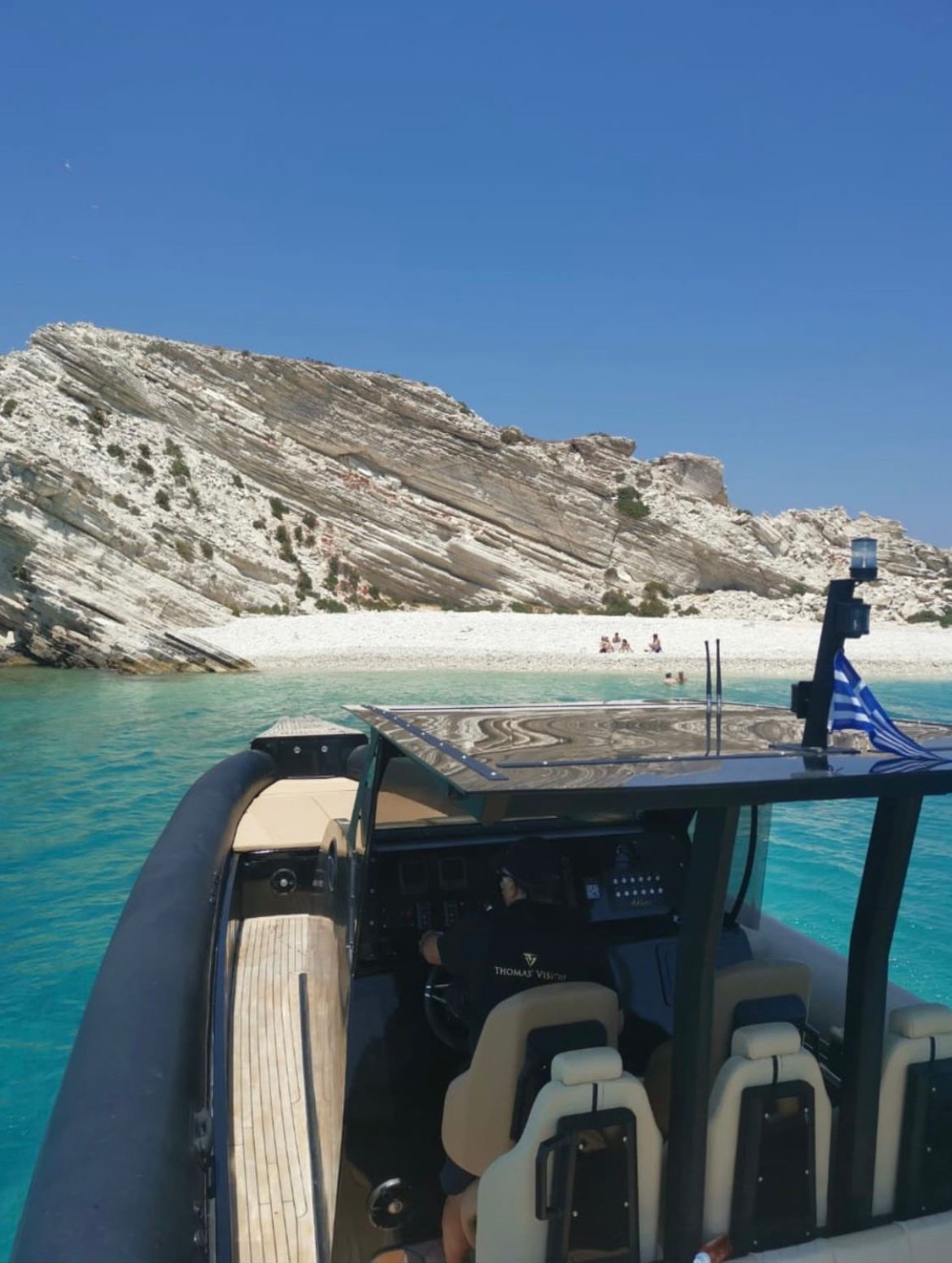 Bell Marine Bullet 46 | Athos 1