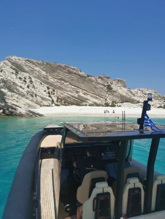 Bell Marine Bullet 46 | Athos 1