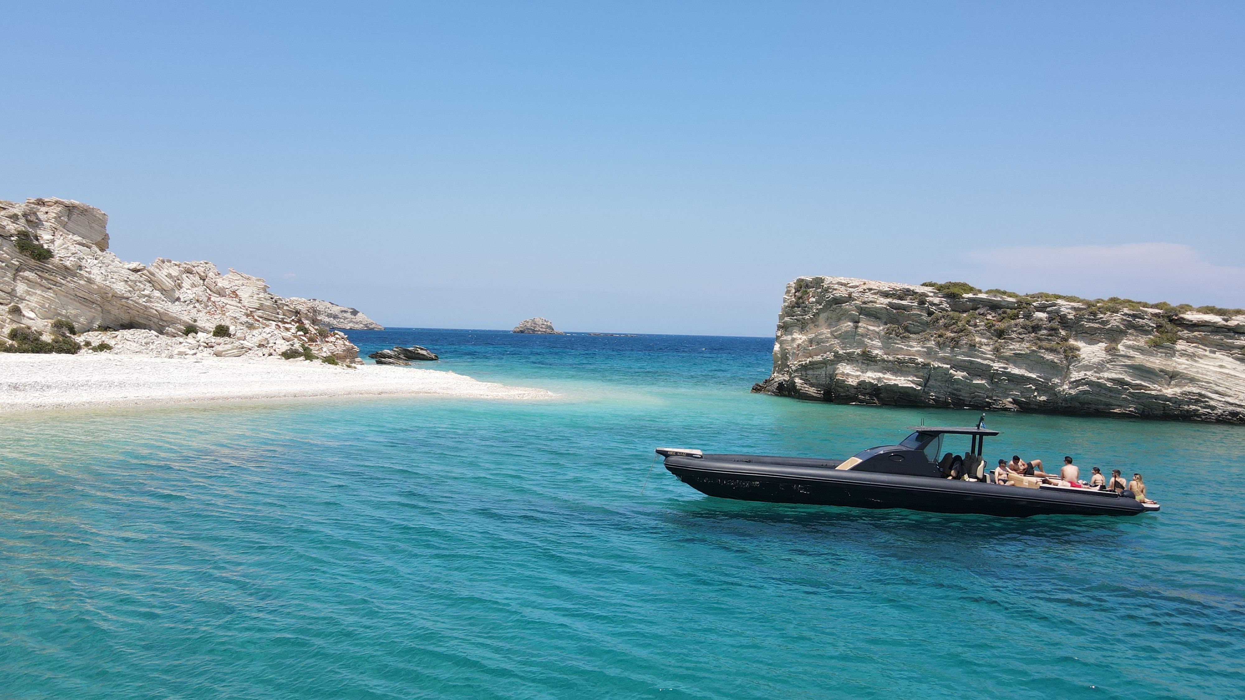 Bell Marine Bullet 46 | Athos 1