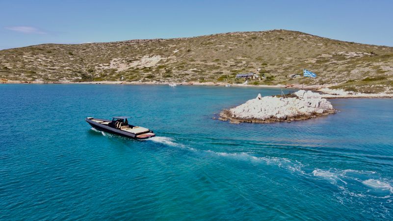 Bell Marine Bullet 42 | Athos 2