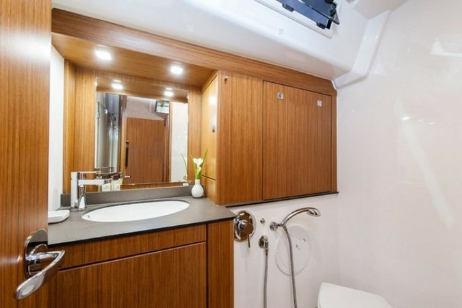 Bavaria Cruiser 56 | Nautisirius