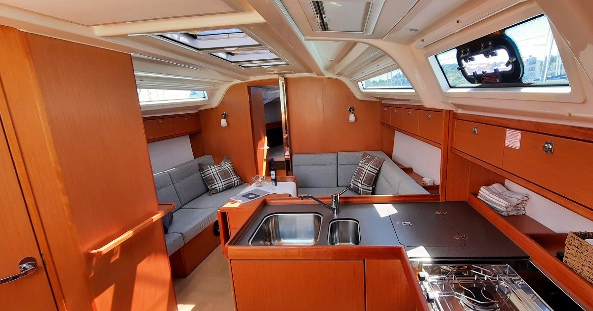 Bavaria Cruiser 37 | Jozi