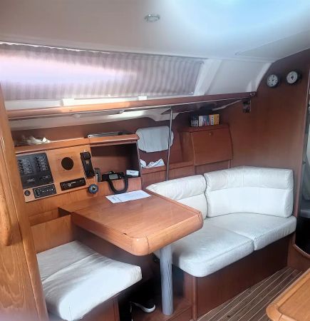 Jeanneau Sun Odyssey 40.3 | Evina
