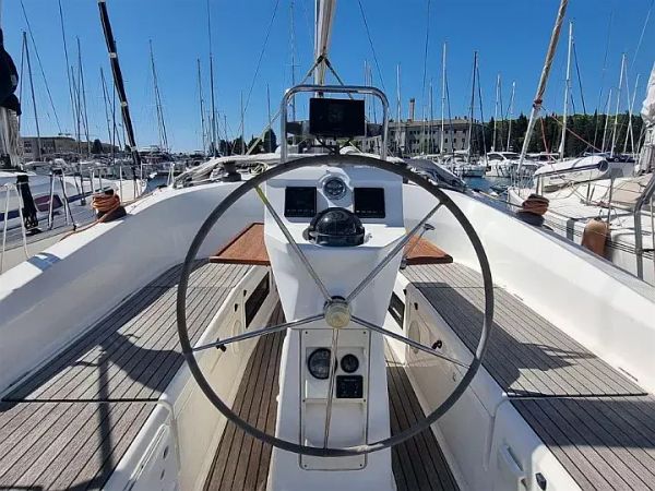Bavaria Cruiser 36 | Eleven