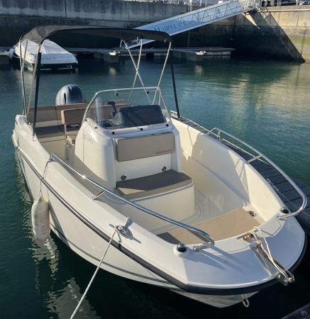 Quicksilver 505 | Strauss