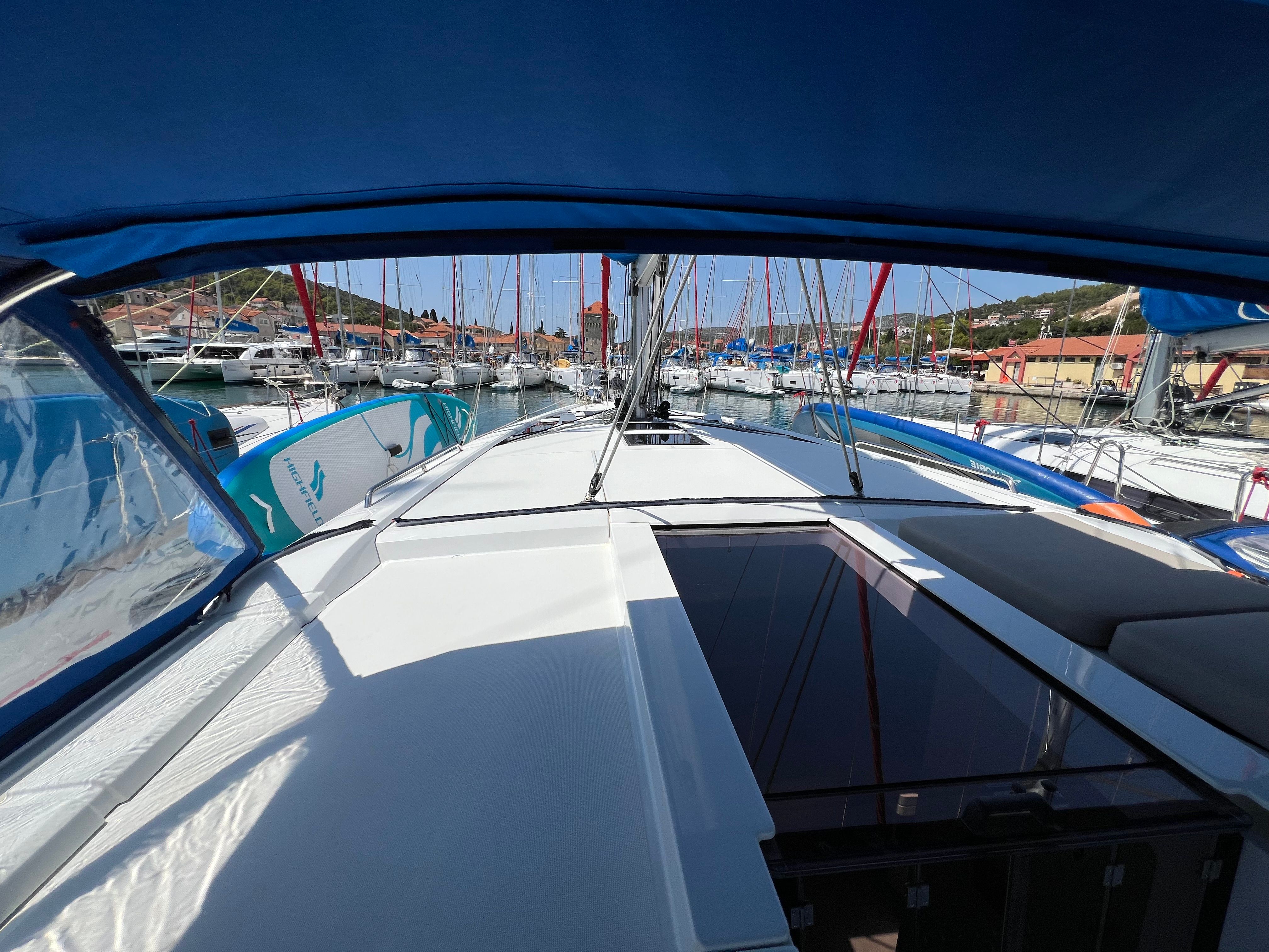 Beneteau Oceanis 46.1 | Sunsail 23
