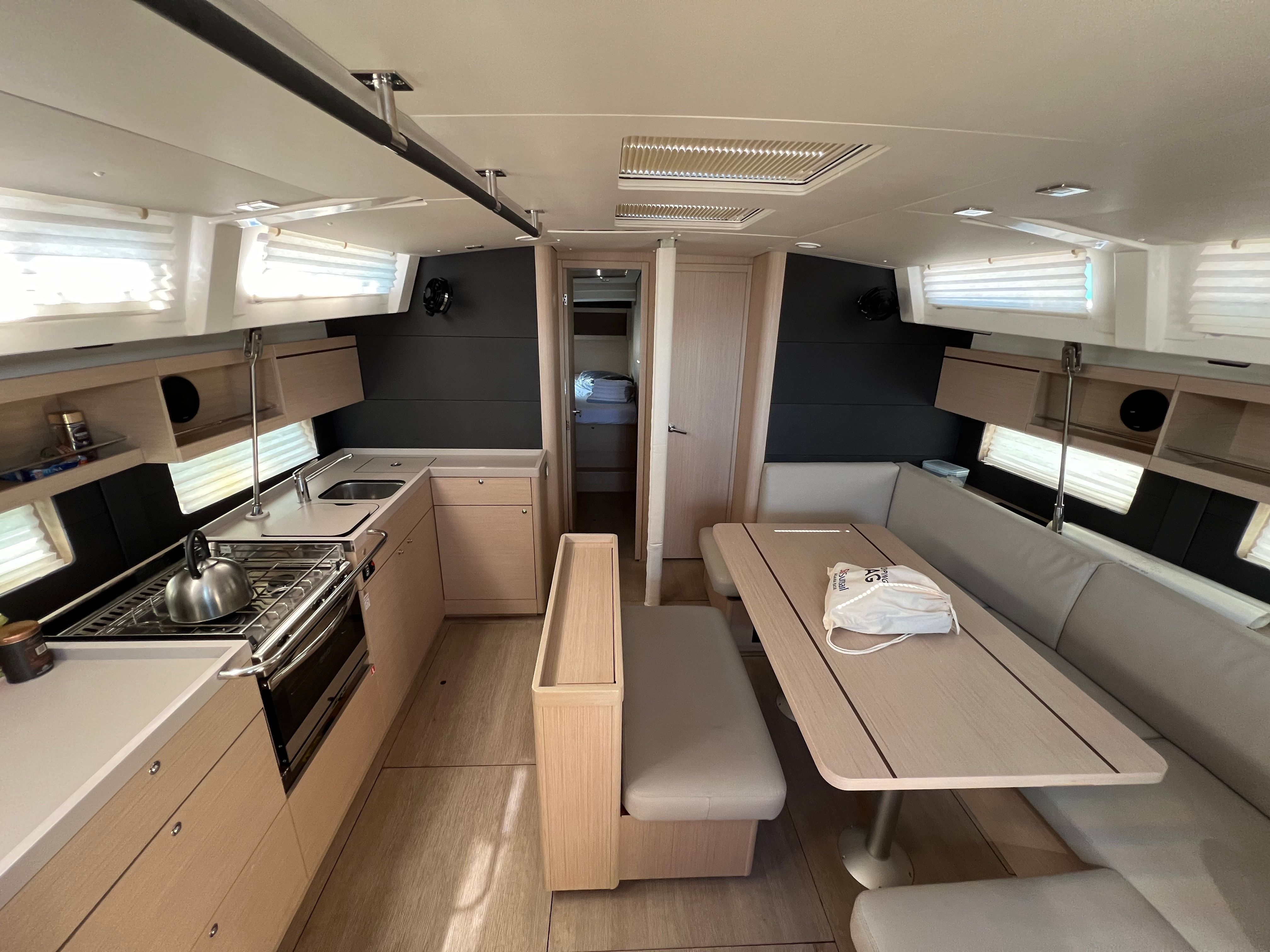 Beneteau Oceanis 46.1 | Sunsail 23